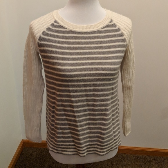 GAP Sweaters - GAP sweater